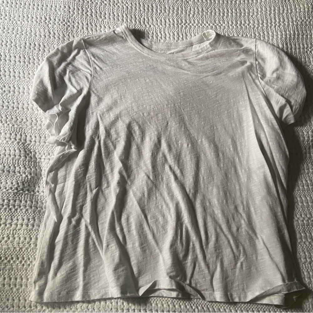 Old Navy TShirt